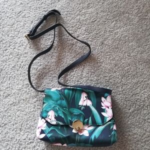 BNWOT Accessorize London Tropical Cross Body Bag